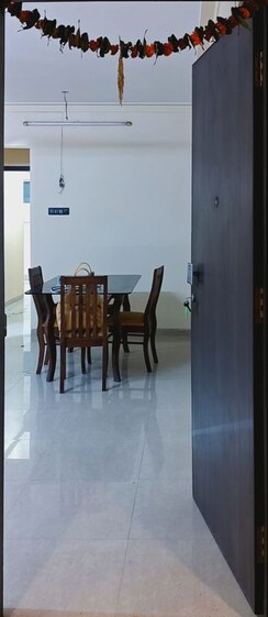 2 BHK Apartment For Rent in Hari Kripa CHS
