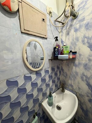 Bathroom in 1.5 BHK Apartment at Luv Kush Tower, Chembur – for Rent