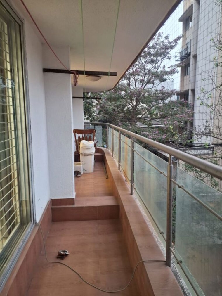 Balcony, khar west 4 Bedroom 2500 Sq.Ft. Apartment In Khar West Mumbai 10252106