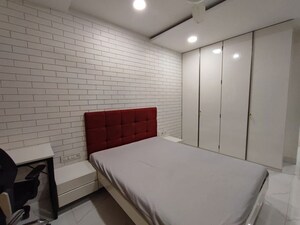 Bedroom in 3 BHK Apartment at Bandra West – for Rent