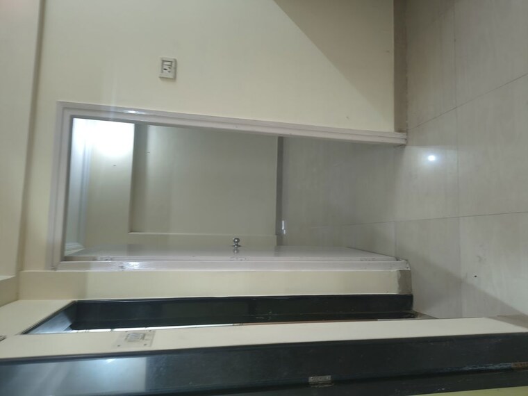 Room, kurla east 1 Bedroom 450 Sq.Ft. Apartment In Kurla East Mumbai 10252191