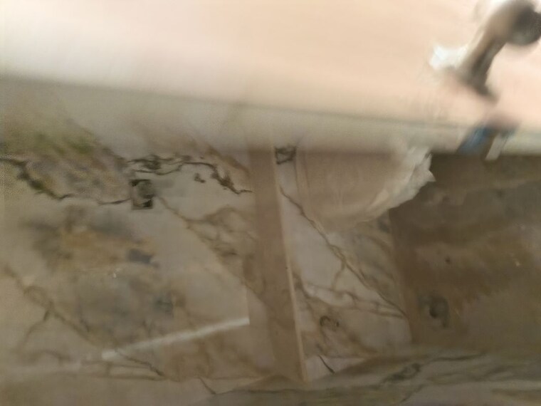Bathroom, kurla east 1 Bedroom 460 Sq.Ft. Apartment In Kurla East Mumbai 10252282