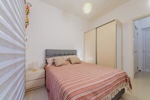 Bedroom in 2 BHK Apartment at Garodia Girivan La Quinta, Chembur – for Rent