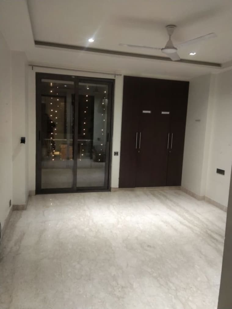 Room, panchsheel enclave 3 Bedroom 2300 Sq.Ft. Apartment In Panchsheel Enclave Delhi 10252679