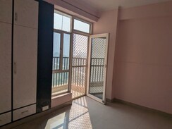 2.5 BHK + Study Room Apartment For Rent in Gaur City 4th Avenue