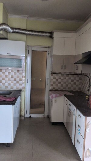 Kitchen in 2.5 BHK Apartment at Gaur City 4th Avenue, Sector 4 Greater Noida – for Rent