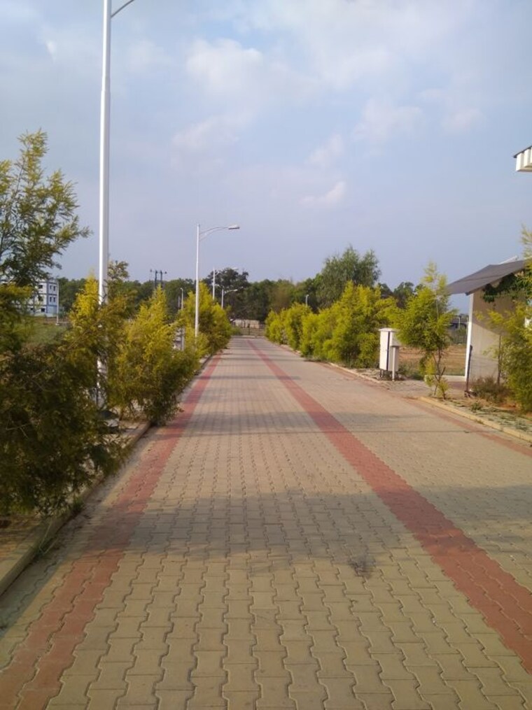 Garden, jr-green-park  4000 Sq.Ft. Plot In Hosur Road Bangalore 10252759