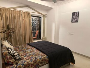Bedroom in 2 BHK Apartment at Versova – for Rent