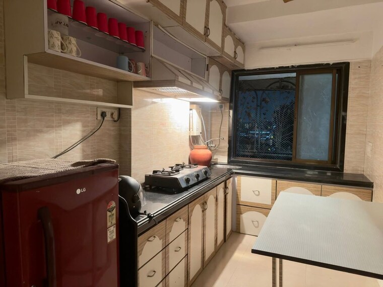 Kitchen, versova 2 Bedroom 700 Sq.Ft. Apartment In Versova Mumbai 10252892