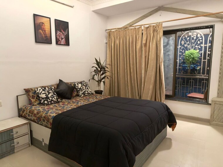 Bedroom, versova 2 Bedroom 700 Sq.Ft. Apartment In Versova Mumbai 10252892