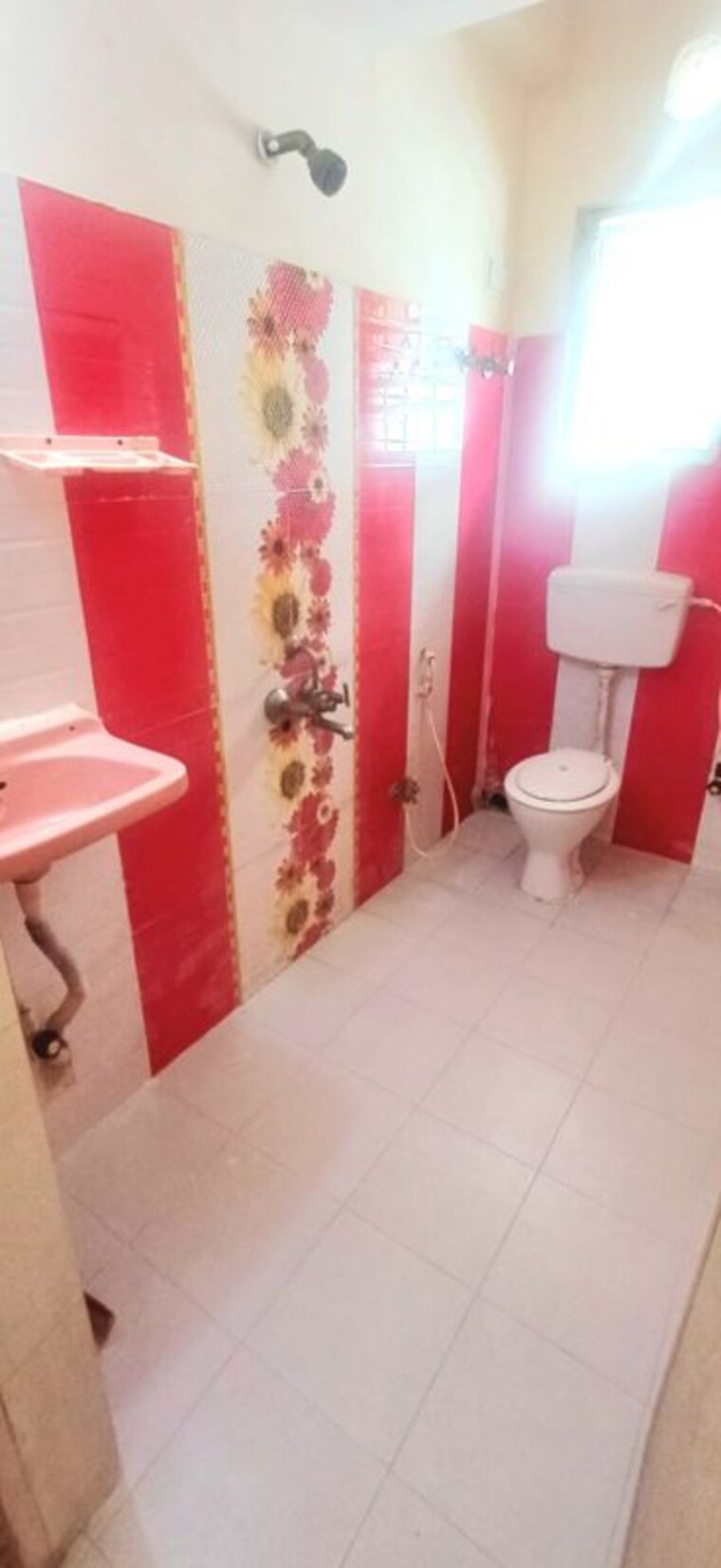 Bathroom, khirki extension 2 Bedroom 841 Sq.Ft. Builder Floor In Khirki Extension Delhi 10252635