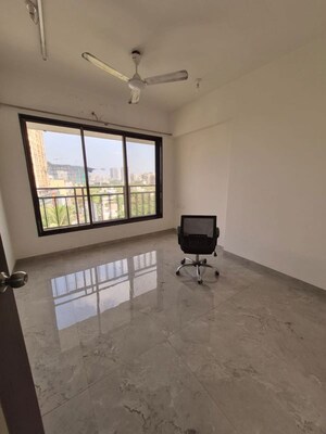 Room in 2 BHK Apartment at Ekta CHS Andheri, Andheri West – for Rent