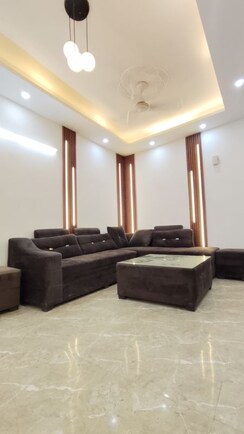1 BHK Builder Floor For Rent in Saket