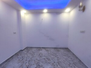 Room in 1 BHK Builder Floor at Neb Sarai – for Sale