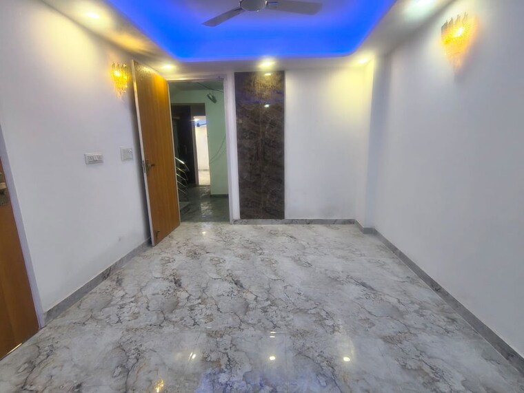 Room, neb sarai 1 Bedroom 400 Sq.Ft. Builder Floor In Neb Sarai Delhi 10252875