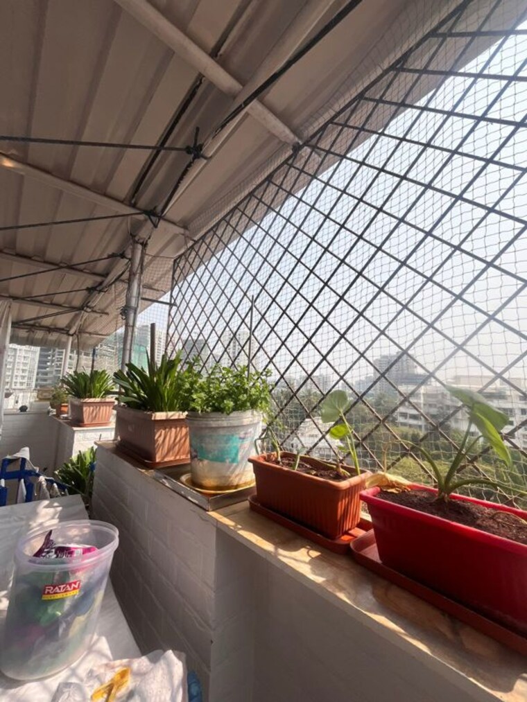 Balcony, seven bunglow 3 Bedroom 1600 Sq.Ft. Apartment In Seven Bunglow Mumbai 10252909
