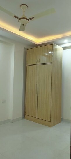 3 BHK + Pooja Room Builder Floor For Rent in Chattarpur