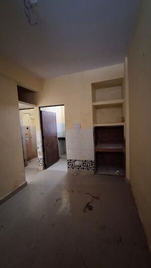 1.5 BHK Apartment For Rent in Sector 10 Greater Noida