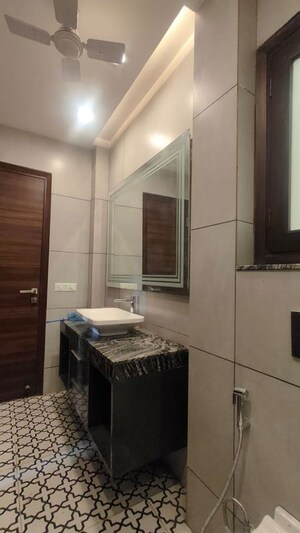 Kitchen in 3 BHK Builder Floor at Sector 45 – for Rent