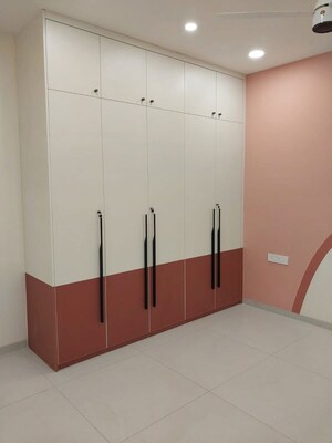 Room in 3 BHK Apartment at Jayabheri The Nirvana, Gopanpally – for Rent