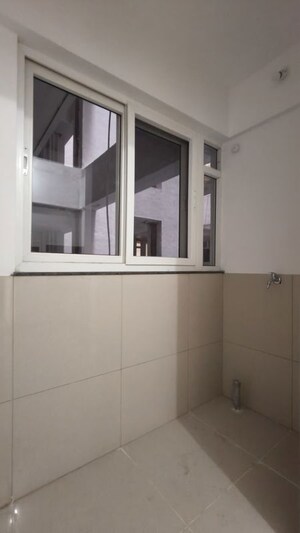 Kitchen in 2 BHK Apartment at Unique Youtopia, Kharadi – for Rent