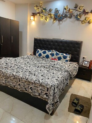 Bedroom in 2 BHK Apartment at Saket – for Rent