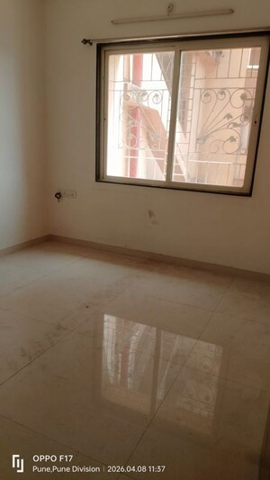 Room in 1 BHK Apartment at GK Dayal Heights, Pimple Saudagar – for Rent