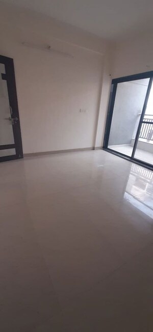 Room in 1 BHK Apartment at Rakshak Nagar Gold, Kharadi – for Rent