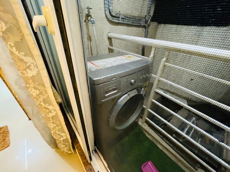 Balcony, kharghar 3 Bedroom 2000 Sq.Ft. Apartment In Kharghar Navi Mumbai 10253251