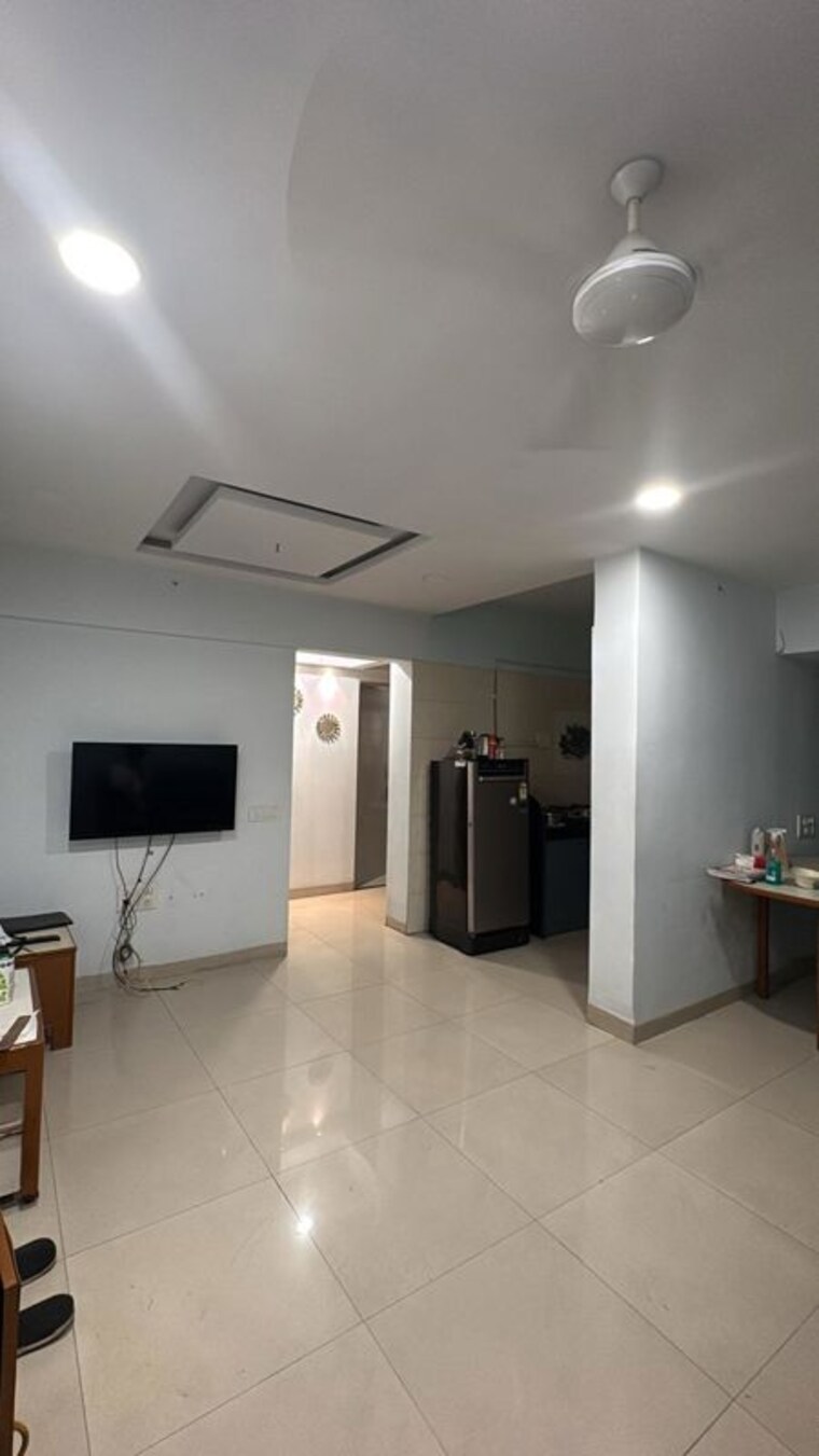 undefined, kharghar 3 Bedroom 2000 Sq.Ft. Apartment In Kharghar Navi Mumbai 10253251