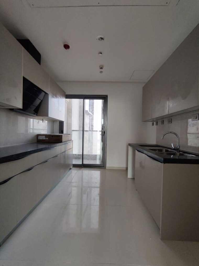 Kitchen, rustomjee-crown 4 Bedroom 2560 Sq.Ft. Apartment In Prabhadevi Mumbai 10253342