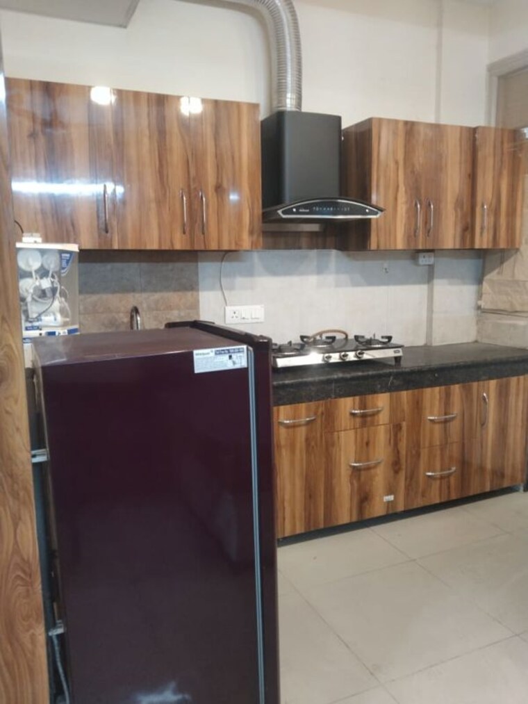 Kitchen, malwa-escon-arena Studio 400 Sq.Ft. Apartment In Lohgarh Zirakpur 10253411