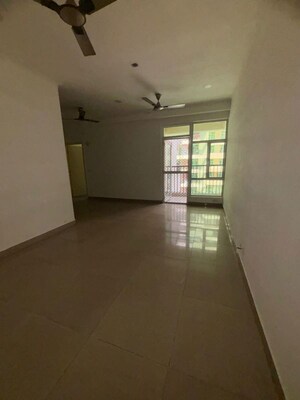 Room in 3 BHK Apartment at Gaur Atulyam, Omicron I Greater Noida – for Sale