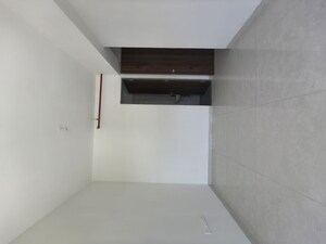 Room in 1 BHK Apartment at Naman Premier, Andheri East – for Rent