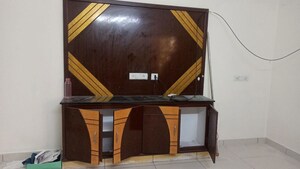 Furnished Amenities in 2 BHK Builder Floor at Currency Nagar – for Rent