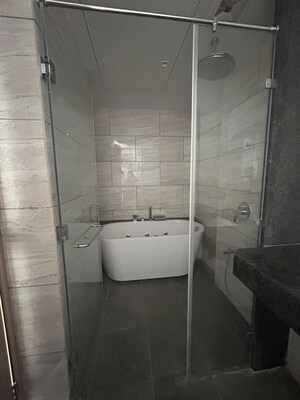 Bathroom in 4 BHK Apartment at Rustomjee Crown, Prabhadevi – for Rent