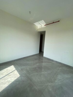 Room in 3 BHK Apartment at Hubtown Seasons, Chembur – for Rent