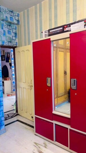 Room in 2 BHK Apartment at Boring Road – for Rent