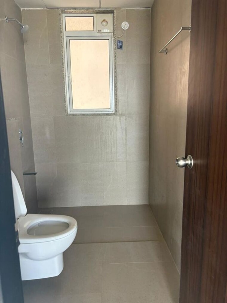 Bathroom, runwal-forests 3 Bedroom 983 Sq.Ft. Apartment In Kanjurmarg West Mumbai 10253634