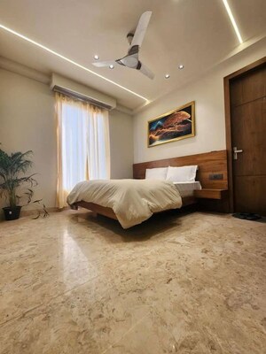 2 BHK Apartment For Rent in Saket