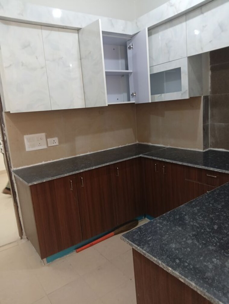 Kitchen, amrapali-heartbeat-city 3.5 Bedroom 2125 Sq.Ft. Apartment In Sector 107 Noida 10253806