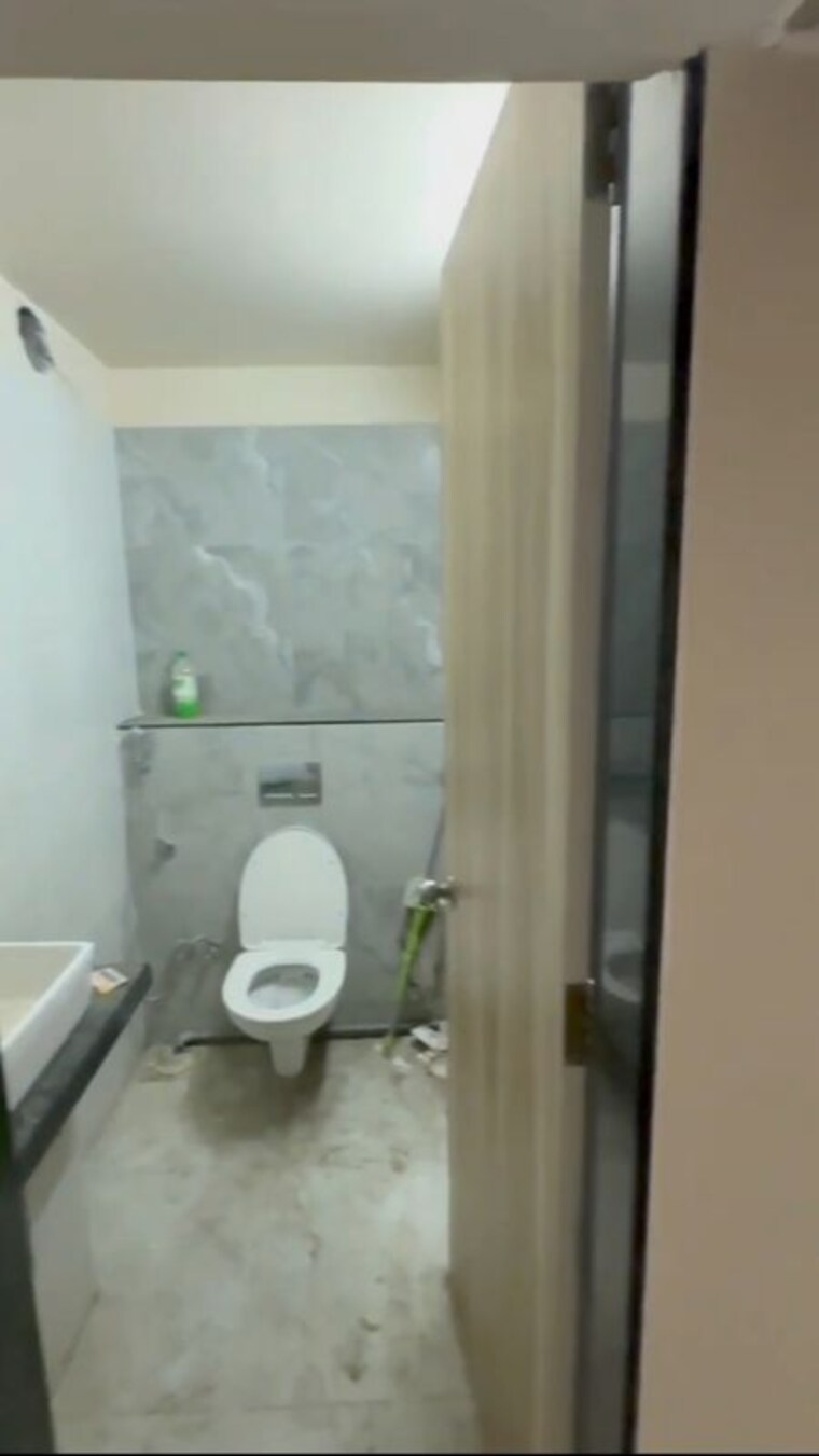 Bathroom, micl-aaradhya-primus Commercial Shop 600 Sq.Ft. In Mira Road East Thane 10253650