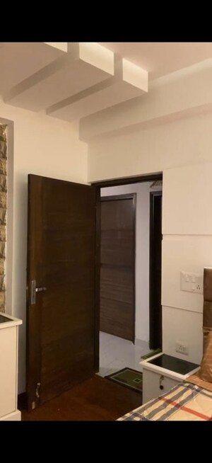Furnished Amenities in 3 BHK Apartment at Gaur City-2, Gaur City 2 – for Rent