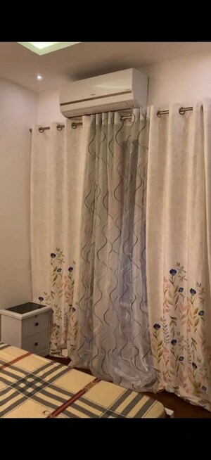 Bathroom in 3 BHK Apartment at Gaur City-2, Gaur City 2 – for Rent