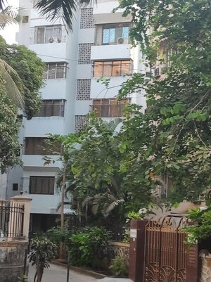 2 BHK Apartment – Exterior View View at Andheri East - for Rent