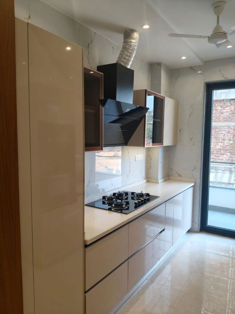 Kitchen, bptp-green-oaks 3 Bedroom 1650 Sq.Ft. Builder Floor In Sector 70a Gurgaon 10253846