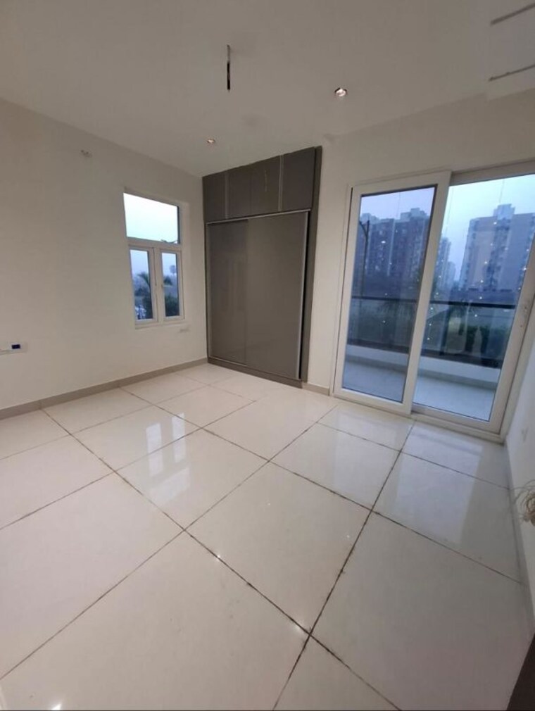 Room, hermitage-centralis 3 Bedroom 1450 Sq.Ft. Apartment In Vip Road Zirakpur 10253823