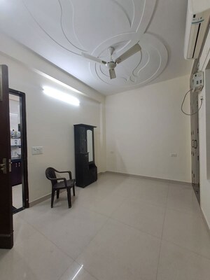 Building Lobby in 1 BHK Apartment at Unitech The Residences Gurgaon, Sector 33 – for Rent