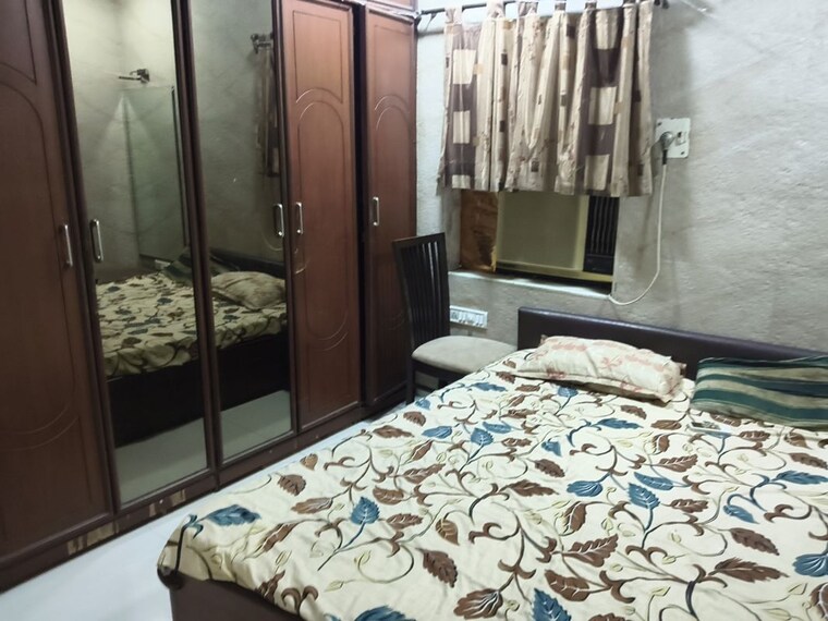 Master Bedroom, vile parle west 2 Bedroom 750 Sq.Ft. Apartment In Vile Parle West Mumbai 10253942