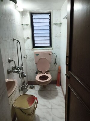 Bathroom in 2 BHK Apartment at Vile Parle West – for Rent